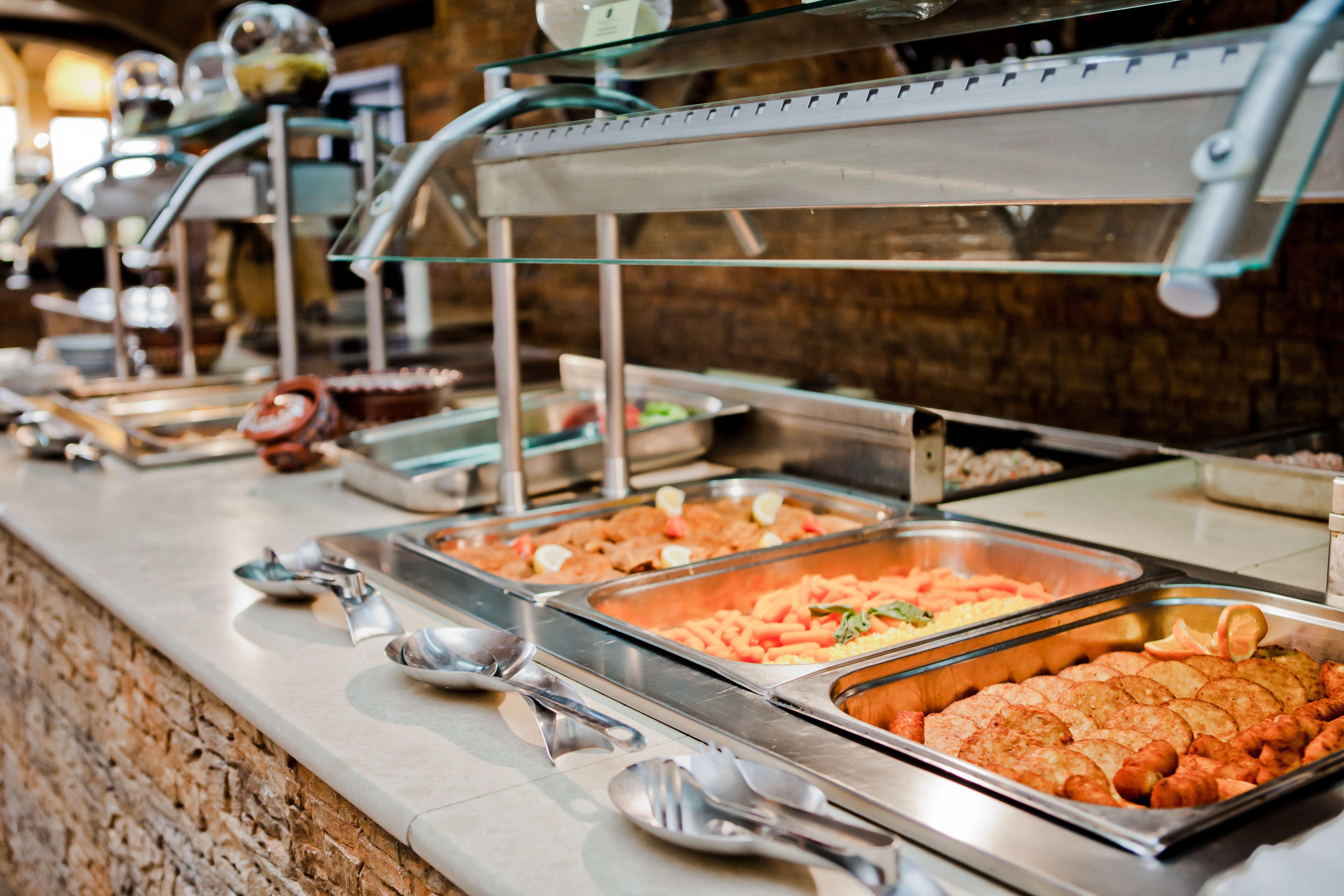 Imperial Palace Hotel Солнечный берег Экстерьер фото A hot food buffet
