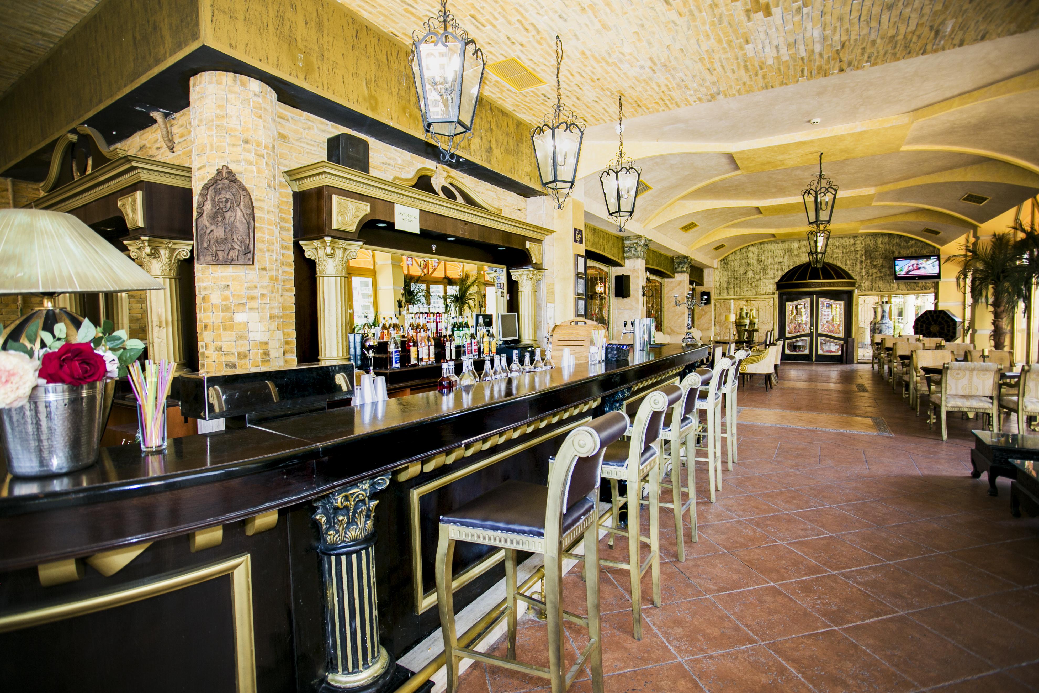 Imperial Palace Hotel Солнечный берег Экстерьер фото The bar at the hotel